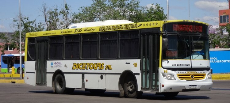 Mercedes-Benz OF 1721 - Italbus Bello - Dicetours
AA629

Líneas 700 (Mendoza), interno 16



Archivo posteado originalmente en noviembre de 2018
