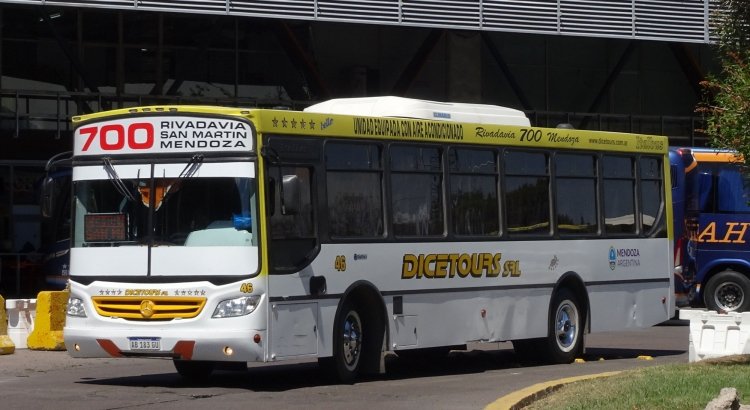 Mercedes-Benz OF 1721 - Italbus Bello - Dicetours
AB183GU

Línea 703 (Mendoza), interno 46



Archivo posteado originalmente en noviembre de 2018
