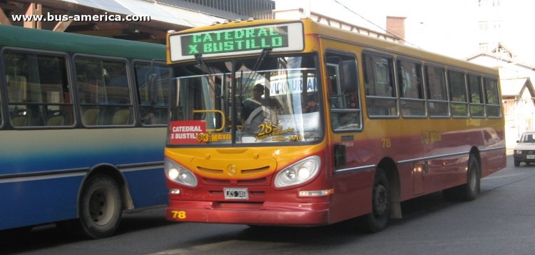 Mercedes-Benz OF 1722 - La Favorita - 3 de Mayo
JCS346

Línea 55 (Bariloche), interno 78
