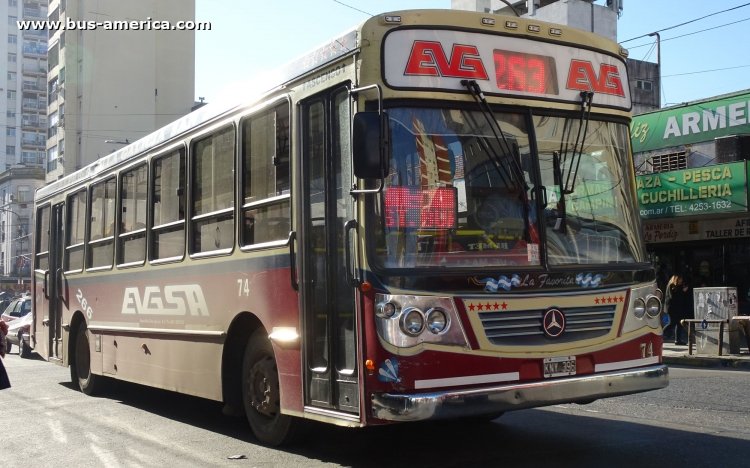 Mercedes-Benz OH 1618 L SB - La Favorita Favorito GR - EVG
KNY 396

Línea 263B (Prov. Buenos Aires), interno 74



Archivo originalmente posteado en junio de 2018
