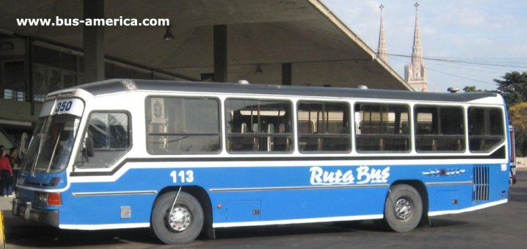 Mercedes-Benz OH 1621 L - Peverí - Ruta Bus
Línea 350 (Prov.Buenos Aires), interno 113
