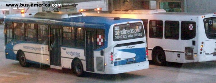 Mercedes-Benz OH 1718 L SB - Metalpar Iguazú 2010 - Aerohandling
