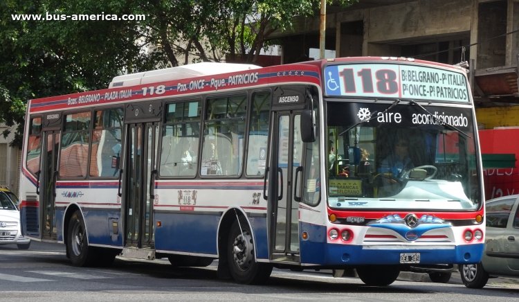Mercedes-Benz OH 1718 L SB - Nuovobus Menghi - M.O. Bcas. Belgrano
OEA 349

Línea 118 (Buenos Aires), interno 27
