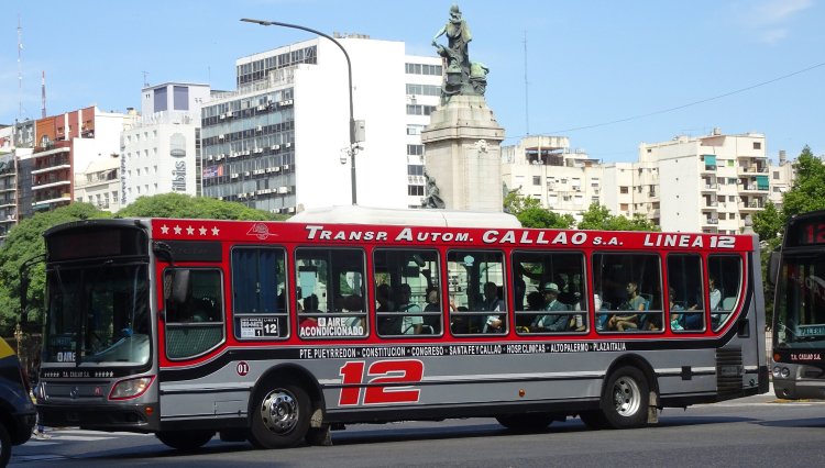 Mercedes-Benz OH 1718 L SB - Italbus Tropea - T.A.Callao
NJH 936
[url=https://bus-america.com/galeria/displayimage.php?pid=40107]https://bus-america.com/galeria/displayimage.php?pid=40107[/url]
[url=https://bus-america.com/galeria/displayimage.php?pid=29018]https://bus-america.com/galeria/displayimage.php?pid=29018[/url]
[url=https://bus-america.com/galeria/displayimage.php?pid=50368]https://bus-america.com/galeria/displayimage.php?pid=50368[/url]

Línea 12 (Buenos Aires), interno 01
