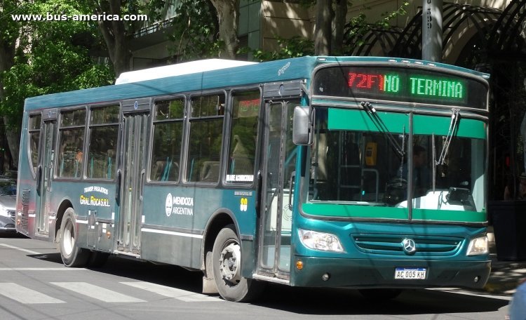 Mercedes-Benz OH 1721 L SB - Italbus Tropea - Gral. Roca
AC 005 KH

Línea 72F (Mendoza), interno 80
