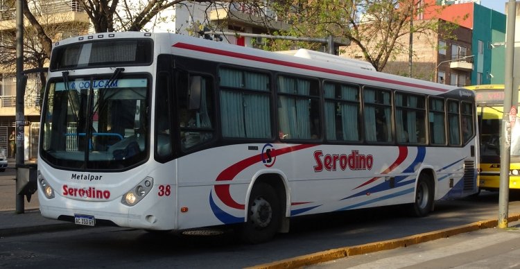 Mercedes-Benz O 500 U - Metalpar Iguazú Nueva Generación - Serodino
AC353GY

Serodino (Prov. Santa Fe), interno 38



Archivo posteado originalmente en septiembre de 2018
