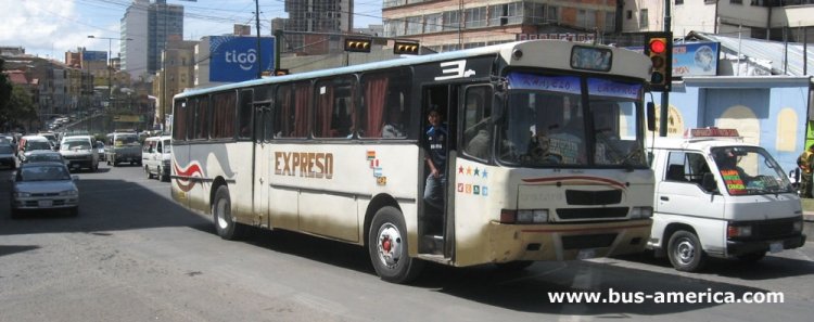 Volvo - (en Bolivia) - El Expreso
393 IR?
