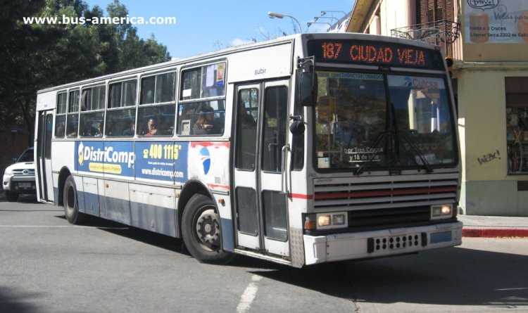 Volvo B58E - CAIO Vitoria (en Uruguay) - C.U.T.C.S.A.
STC2742
