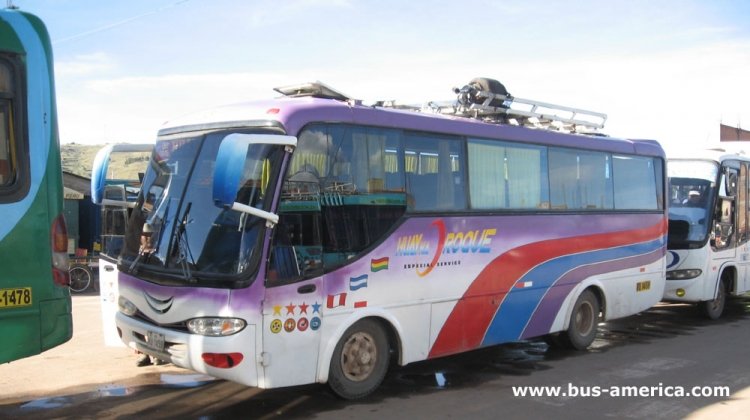 Mitsubishi Fuso Fighter - Huayna Roque
VU 1459
