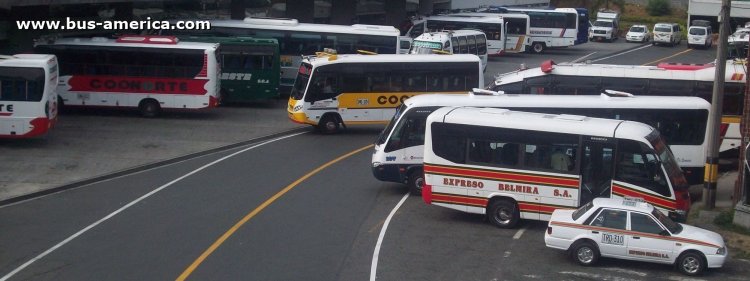 Mazda 323 - Exp. Belmira
TRD 310

[Datos de derecha a izquierda, de adelante hacia atrás]
