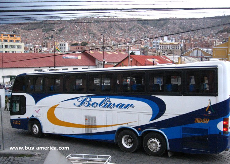 Marcopolo Paradiso Generacin V
Vista del mnibus entrando a la terminal de buses de La Paz, de fondo la ladera de la bella ciudad
