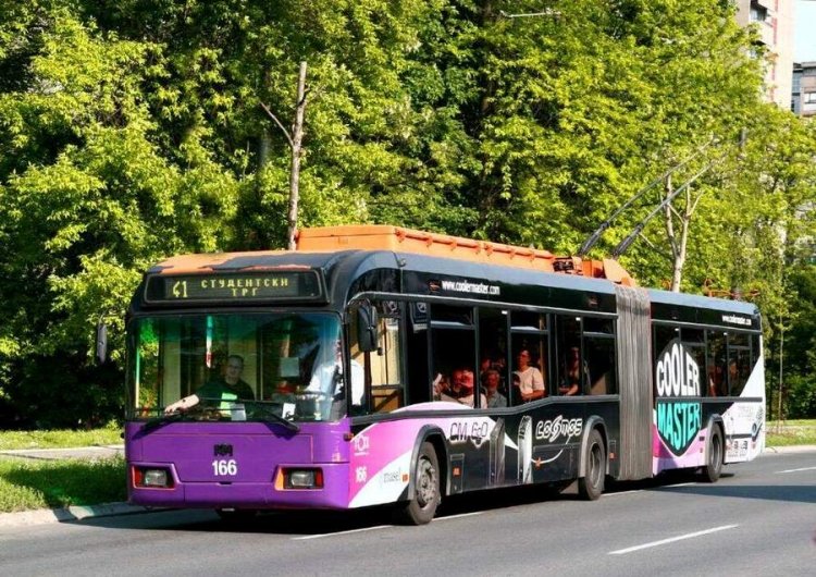 BELKOMMUNMASH TROLEBUS PROTOTIPO ASKM 333 ARTICULADO
CARROCERIA AKSM BIOLORUSIA
Palabras clave: URBANO