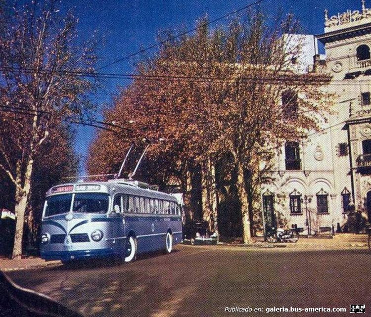 Mercedes-Benz O 660 T (en Argentina) - EPTM
FOTOGRAFIA COLECCION JAR2000 COLOR
AUTOR DESCONOCIDO - FOTO Ing JOSE TERUYA
Palabras clave: TROLEBUS