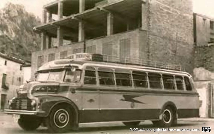 LEYLAND COMET 
FOTOGRAFICA DESCONOSCO SU AUTOR
COLECCION JAR2000
Palabras clave: LARGA DISTANCIA