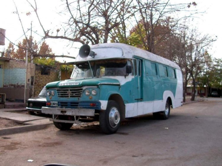 DESOTO MENDOZA
CARROCERIAS EL TREBOL

Palabras clave: URBANO