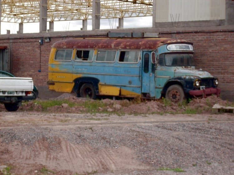 URBANO TIPO MEDIA DISTANCIA
CARROCERIAS ORTEGA MENDOZA
Palabras clave: URBANO MEDIA DISTANCIA
