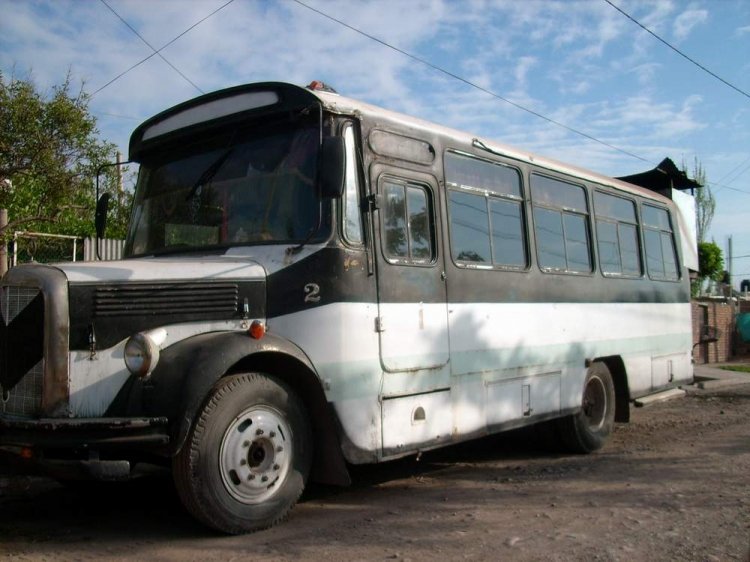 Mercedes-Benz LO 911
Palabras clave: URBANO