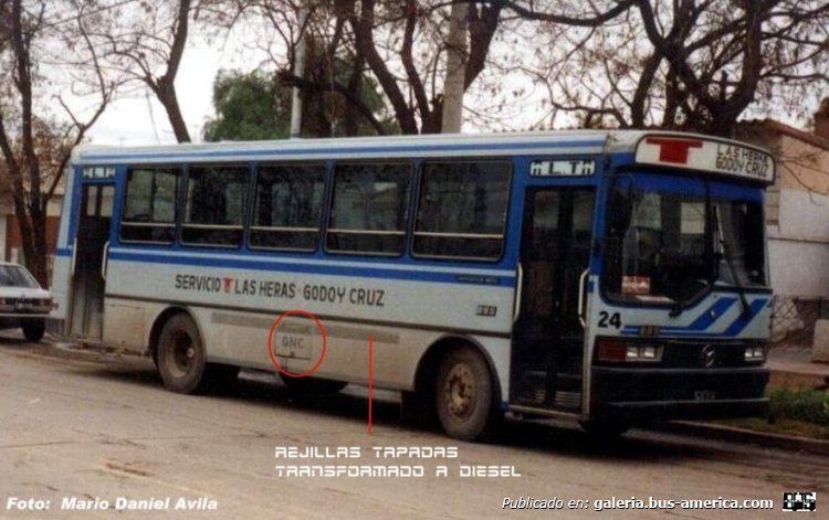 CARROCERIAS BUS BsAs
FOTOGRAFIA MARIO DANIEL AVILA

Palabras clave: URBANO