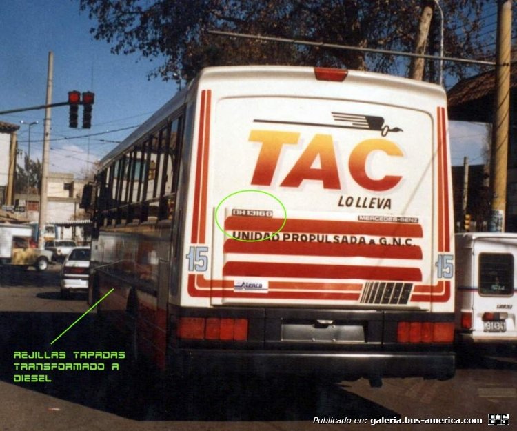 CARROCERIAS BUS BsAs
FOTOGRAFIA AUTOR DESCONOCIDO
Palabras clave: URBANO