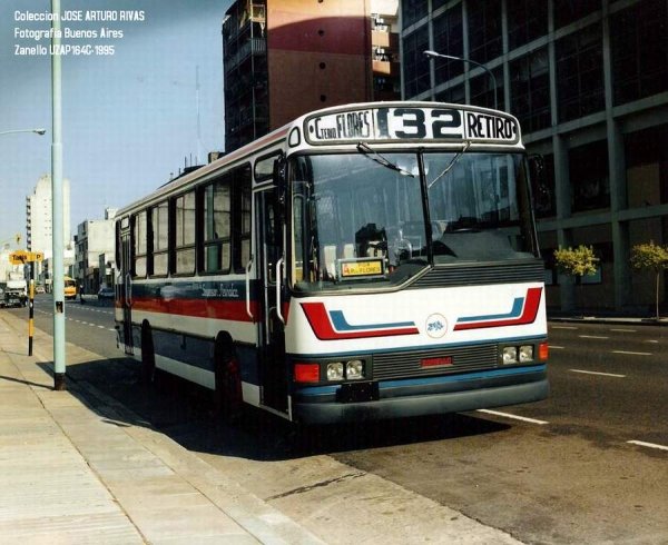 ZANELLO BUS
ESTA CARROCERIA FUE CONSTRUIDAD EN BUENOS AIRES NO SE POR QUIEN ESTA MONTADA EN UN CHASIS ZANELLO UN960
Palabras clave: ZANELLO