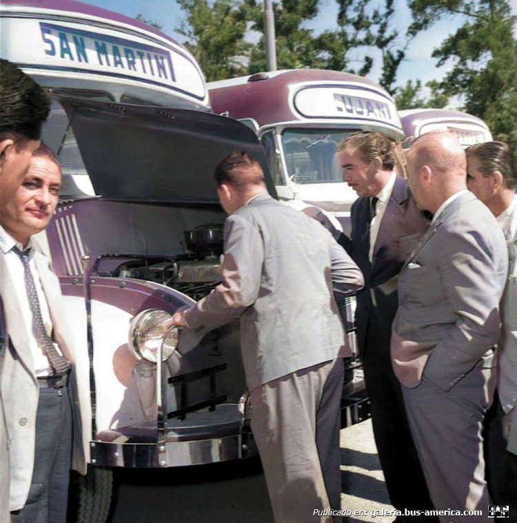 Mercedes-Benz L 312 - La Porteña - Coop. TAC
FOTOGRAFIA SUBIDA POR FURLABUS
COLECCION JAR2000 - PASADA A COLOR
Palabras clave: URBANO