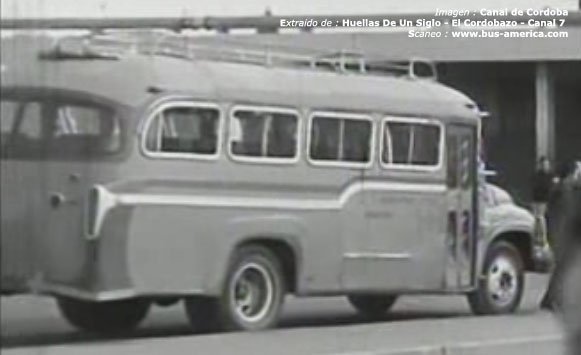 Ford FK 350 - CarMeCor
Imagen de Canal ¿8? ¿10? ¿12? de Cordoba
Extraído del documental : Huellas de un Siglo - El Cordobazo y Otros Azos (Canal 7, Buenos Aires)

