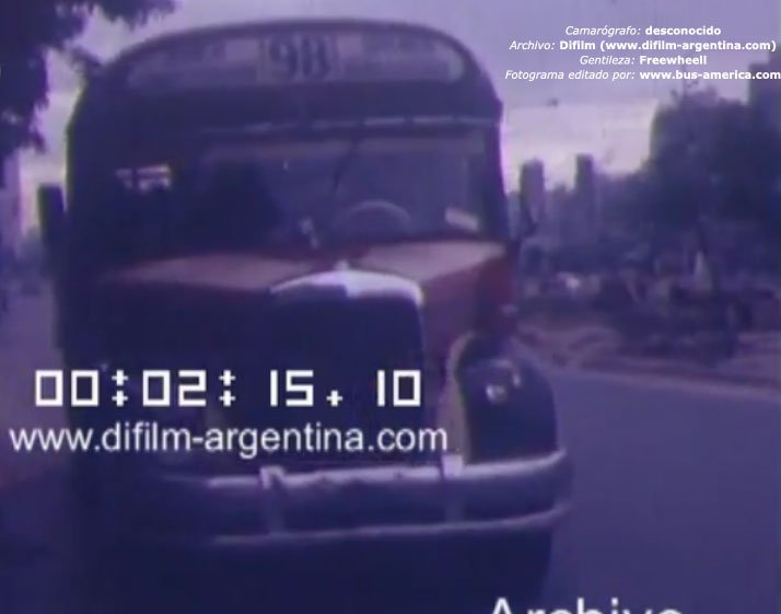 Mercedes-Benz LO 911 - El Indio - Expreso Quilmes
Camarógrafo: ¿?
Archivo: Difilm (www.difilm-argentina.com)
Extraído de: ¿ http://www.youtube.com/watch?v=Bm66VphalXM ?
Gentileza: Freewheell
