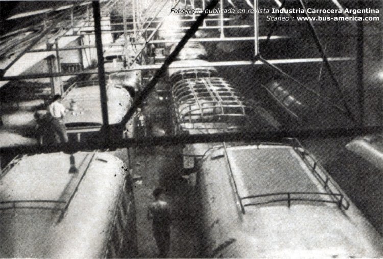 Andreolli y D´Alessandro
Fotografía publicada en revista Industria Carrocera Argentina
Vista panormica del establecimiento carrocero
