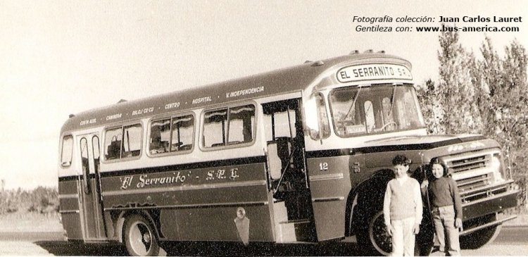 Chevrolet CD 62002 st - Vespasiani - El Serranito
http://galeria.bus-america.com/displayimage.php?pid=29276
http://galeria.bus-america.com/displayimage.php?pid=29343

Fotografía: Juan Carlos Lauret (el niño en la imagen)


