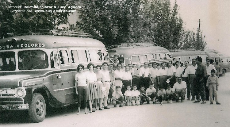 Ford F-600 - Andreolli y D´Alessandro - COLTO
Fotografo: ¿?
Colección: Rolando Zalazar & Lucy Agüero

Interno 15 perteneciente a Pancho Galvani, sobrino del apodado "el petiso", autoapodado "El Petizo"
