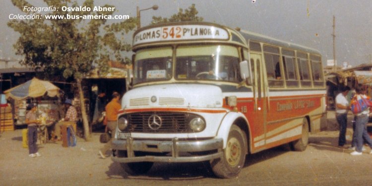 Mercedes-Benz LO 1114 - Crovara - Cía. La Paz 
B.1786355

Fotografía: Osvaldo Abner
