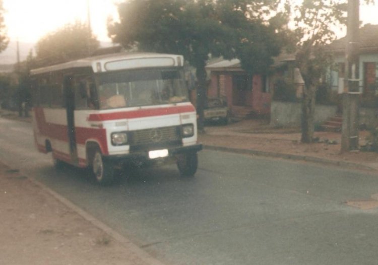 Mercedes-Benz LO 708 E - Cuatro Ases PH 17
Fotografía: Alberto Maturana Oñate
