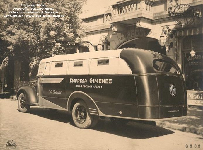 Ford - Emp. Gimenez
Fotógrafo: Palau
Fotografía de carrocería: Vaccaro Hnos
Colección: Federico Horacio Vaccaro
