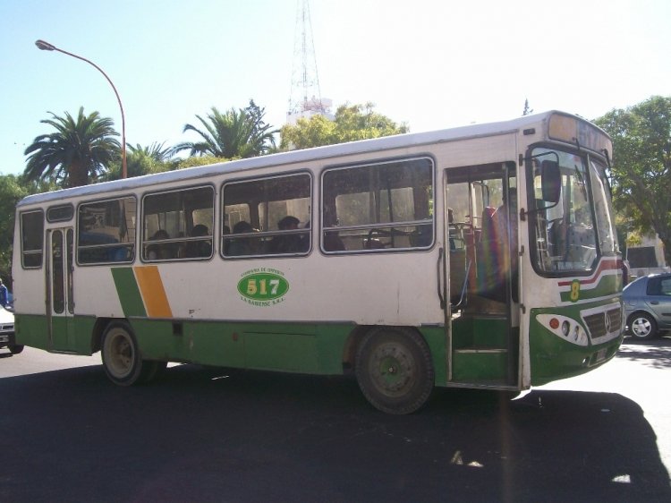 Compaia de Omnibus La Bahiense s.r.l
Se puede consultar la historia de esta lnea en [url=http://revista.bus-america.com/Notas/517.htm] revista.bus-america.com 517
[/url]
Imagen Hector Ulloa 

Palabras clave: Compaia de Omnibus La Bahiense s.r.l