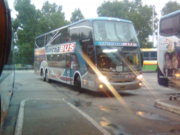 Mercedes-Benz O 400 RSD - Marcopolo Paradiso 1800 DD (en Argentina) - Flechabus
