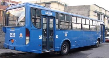 Parte Posterior del Bus con Fachada de Caio Apache. Volkswagen OD17-210
