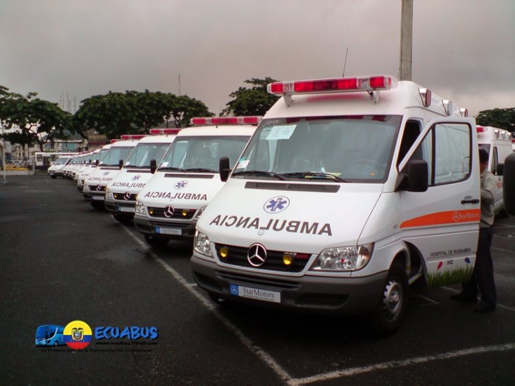Mercedes-Benz Sprinter Navarro (en Ecuador) - Ambulancias IESS
