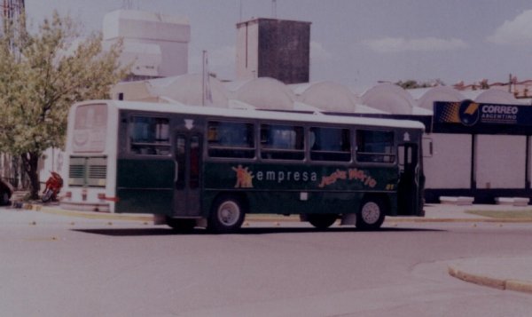 EMPRESA  JESUS  MARIA .
ENTRANDO  A  LA  TERMINAL  DE  OMNIBUS .
