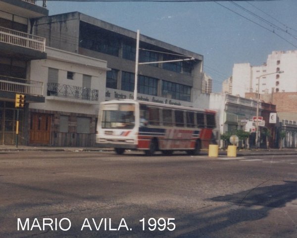 LA  QUEBRADA   SRL .
PASANDO , RUMBO  AL  CENTRO.
