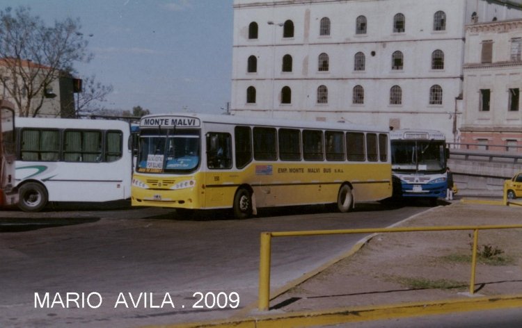 MONTE  MALVI  BUS
SALIENDO  DE  PLATAFORMAS  SECTOR  INTERURBANOS .
