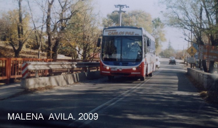 TRANSP .  CARLOS  PAZ
SALIDA  DE  LA  VILLA  SERRANA.
