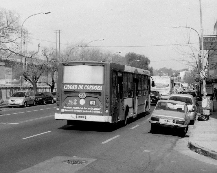 CIUDAD  DE  CORDOBA  SACF .
¿ILW327?
BV. PERON .
