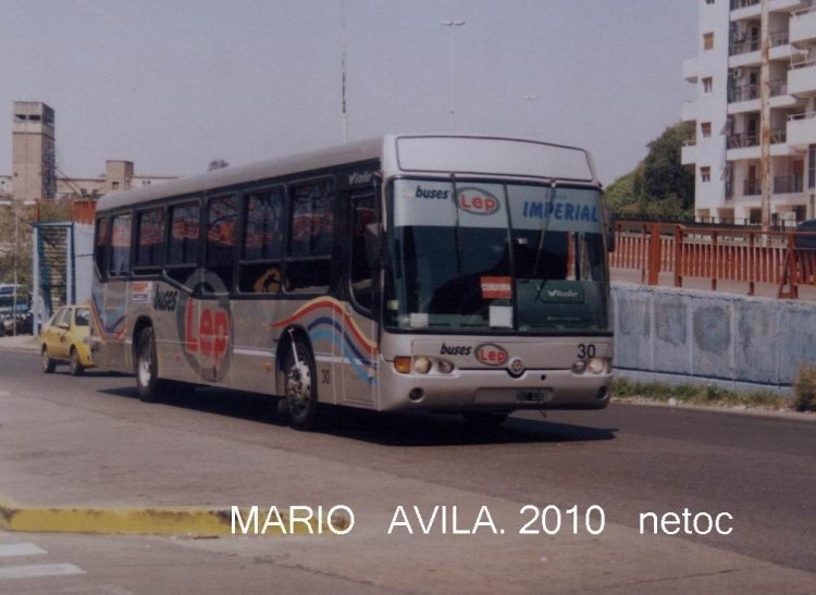 BUSES LEP
SALIENDO  DE  NETOC.
