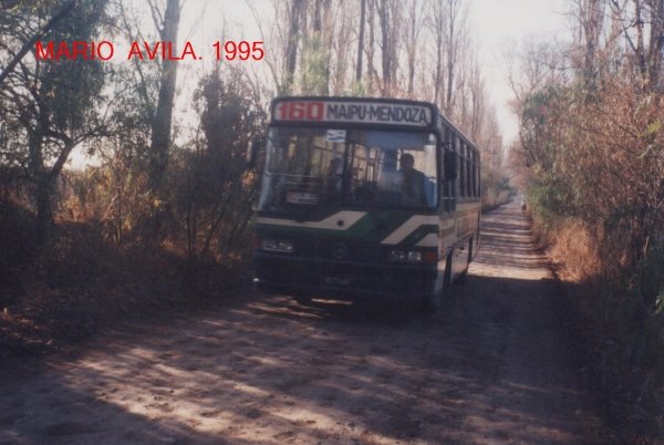 EMPRESA  EL  CACIQUE  SA.
RECORRIENDO, UNA  ZONA  DE  MAIPU .
