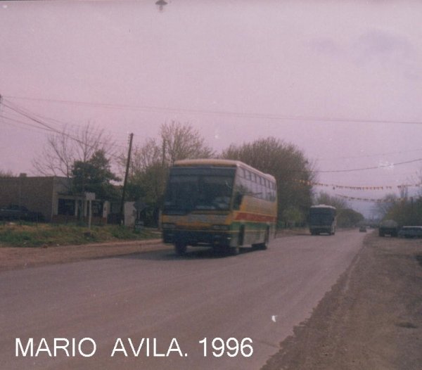 EXPRESO  USPALLATA  SA.
PASANDO , RUMBO  A  LUJAN  DE  CUYO.
