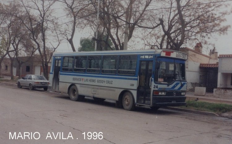 Mercedes-Benz OH 1316 G - Bus - Servicio T Las Heras Godoy Cruz
Línea T (Mendoza), interno 24

SERVICIO  DE  TROLES . LAS  HERAS / GODOY  CRUZ.
