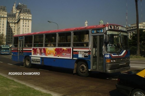 Mercedes-Benz OHL 1420 - Ottaviano - T.A.B.A. S.A.
Imagen cedida por mi amigo Rodrigo Chamorro
Palabras clave: 1420 ottaviano taba 130