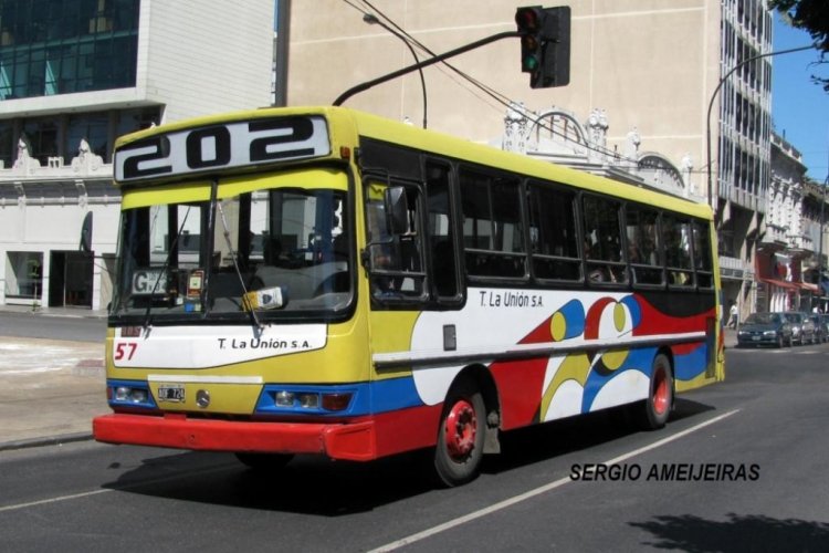 Mercedes-Benz OHL 1420 - Bus - La Uni�n
Palabras clave: 1320 bus la union 202