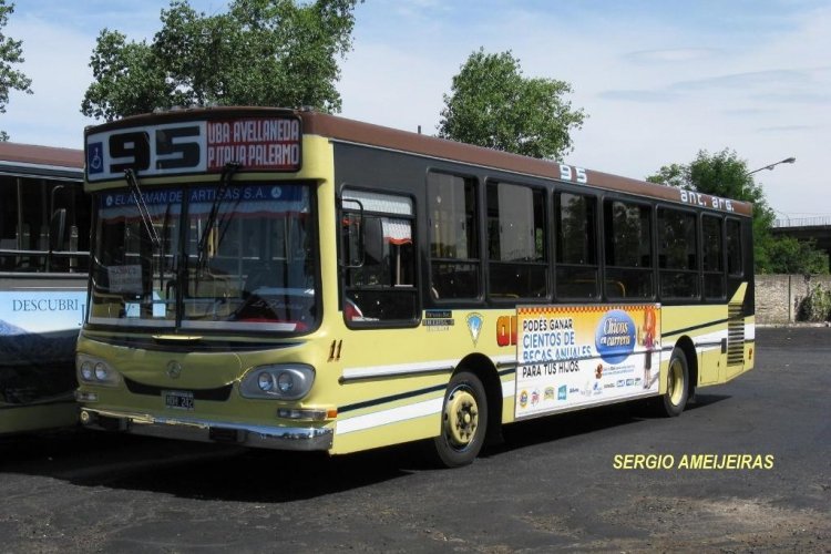 Mercedes-Benz OH 1315 L-sb - La Favorita - Ant. Argentina
HDH 242

Línea 95 (Buenos Aires), interno 11
Palabras clave: 1315 favorita antartida argentina 95