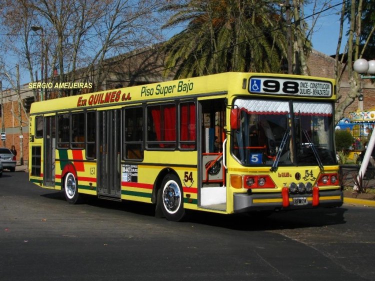 El Detalle OA 105 - Expreso Quilmes
CFV 281

El Detalle OA105 chasis corto.
Palabras clave: OA 105 quilmes 98